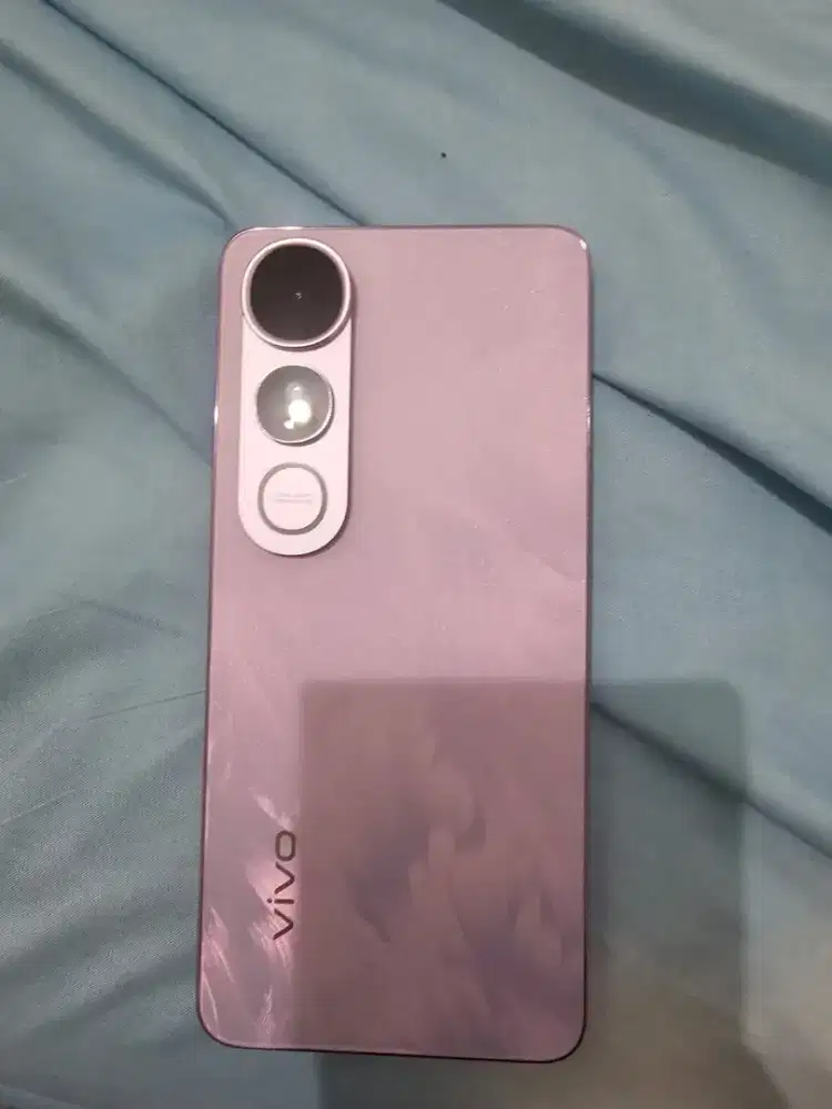 Di jual vivo v50 lite garansi elektronik masih sampai 11maret 2027