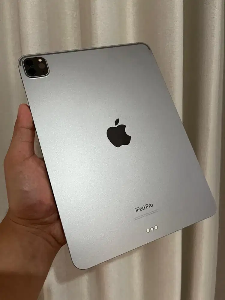 Ipad pro m2 11 gen 4 256gb istimewa