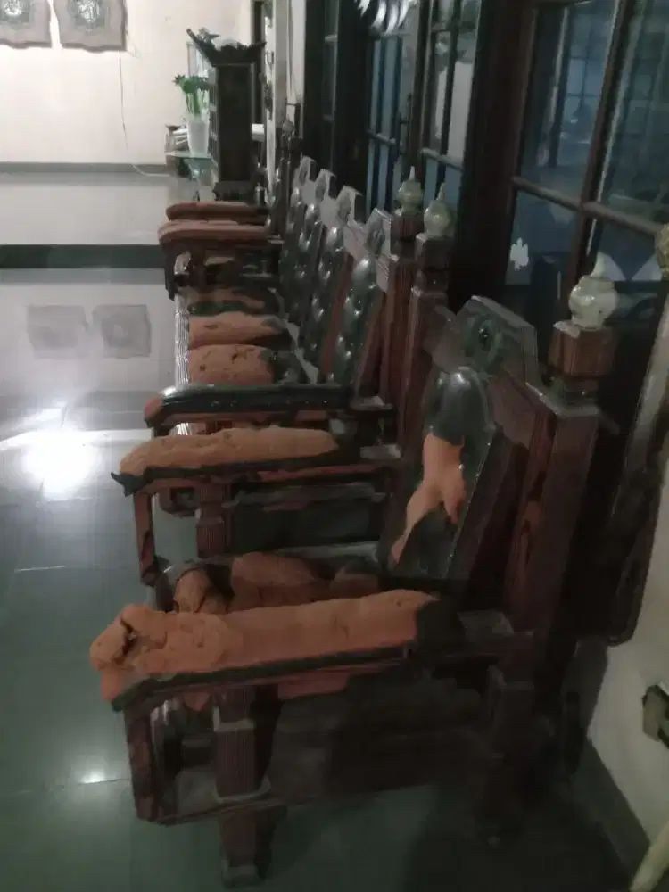 Jual kursi antik untuk ruang tamu