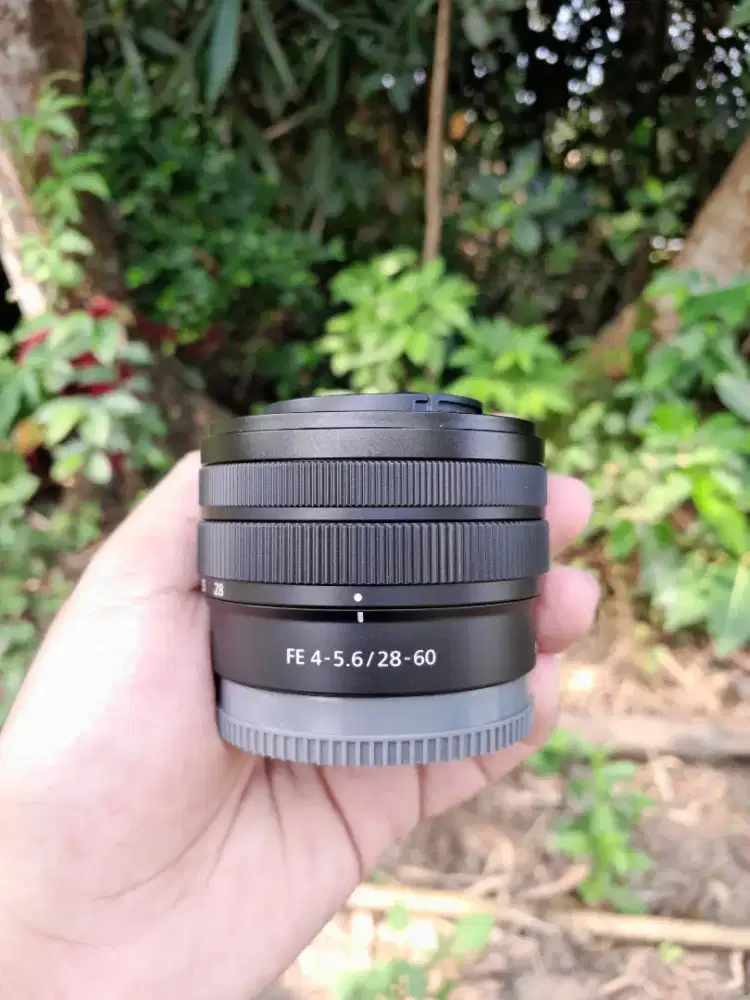 LENSA SONY FE 28-60 MM F4-5.6 LIKE NEW