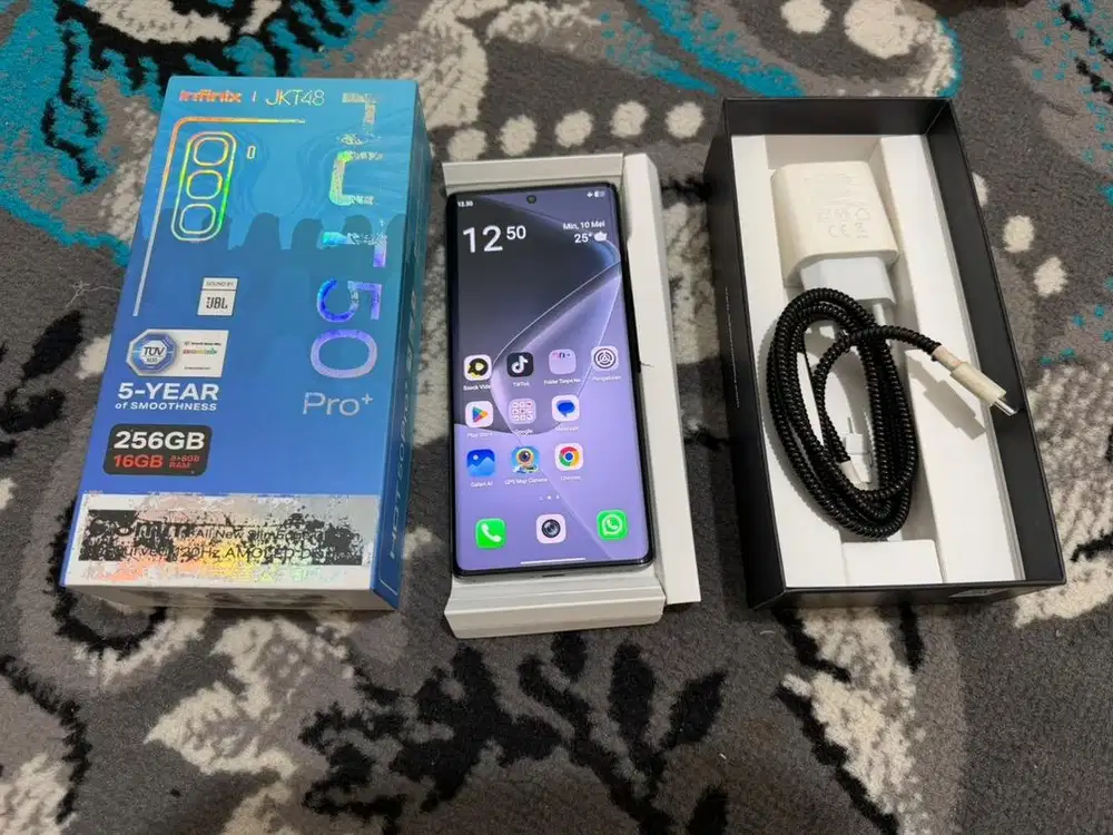 Infinix hot 50 pro plus 8/256gb mulus 1000% like new fullset