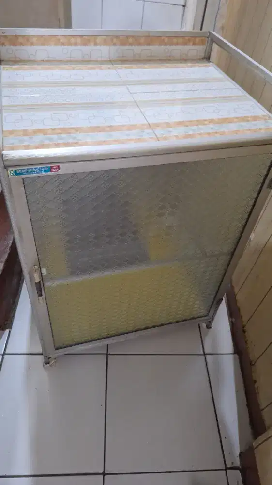 DIJUAL CEPAT!!!RAK PIRING MINIMALIS
