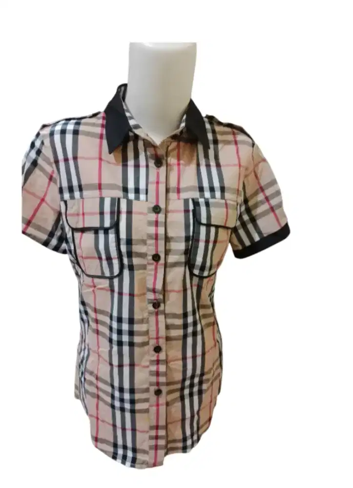 Kemeja preloved model burberys