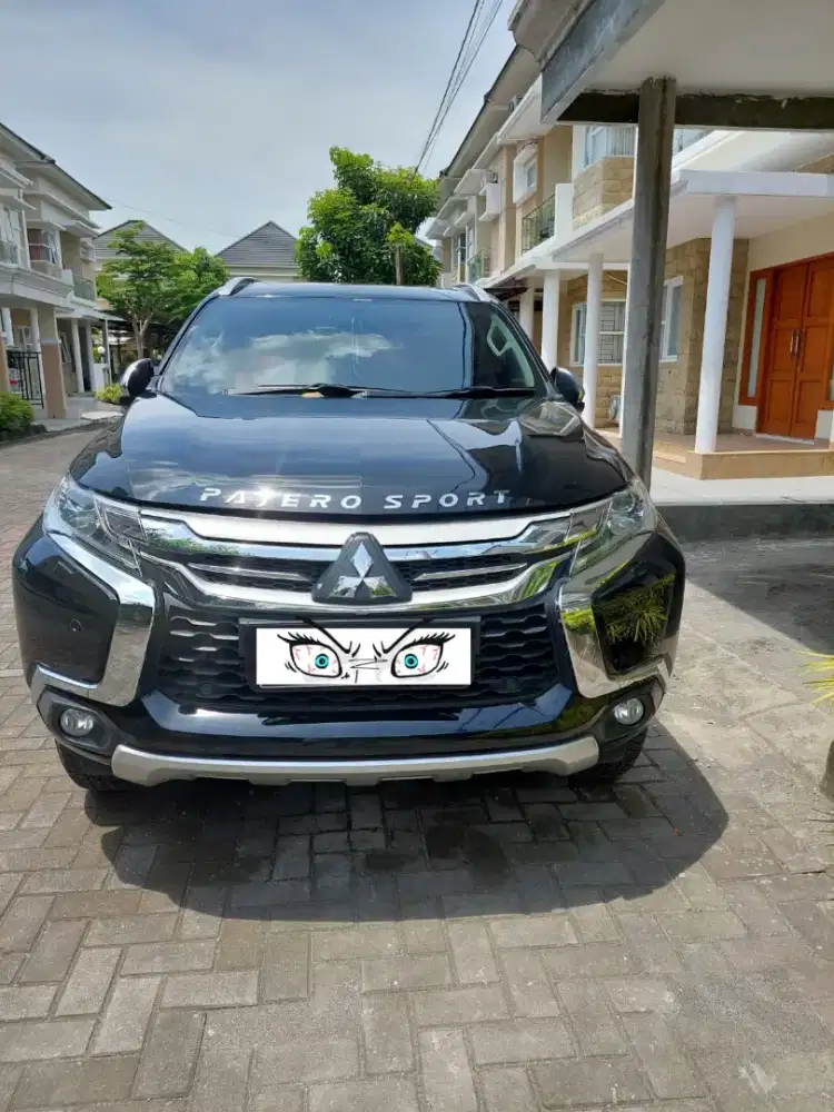 JUAL PAJERO ROCKFORD 2018 HITAM ex DOKTER