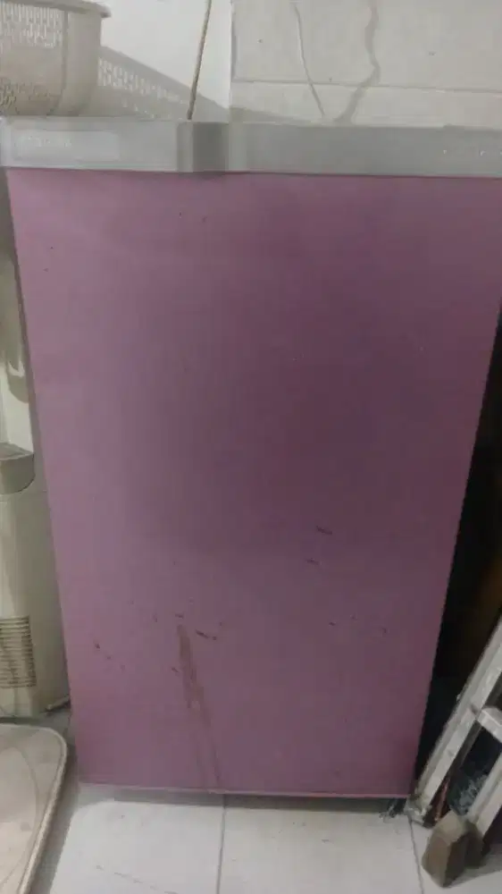 Kulkas toshiba 1 pintu