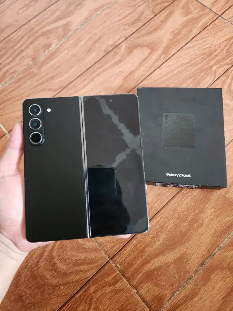 SAMSUNG Z FOLD 5 256GB PHANTOMBLACK RESMI SEIN