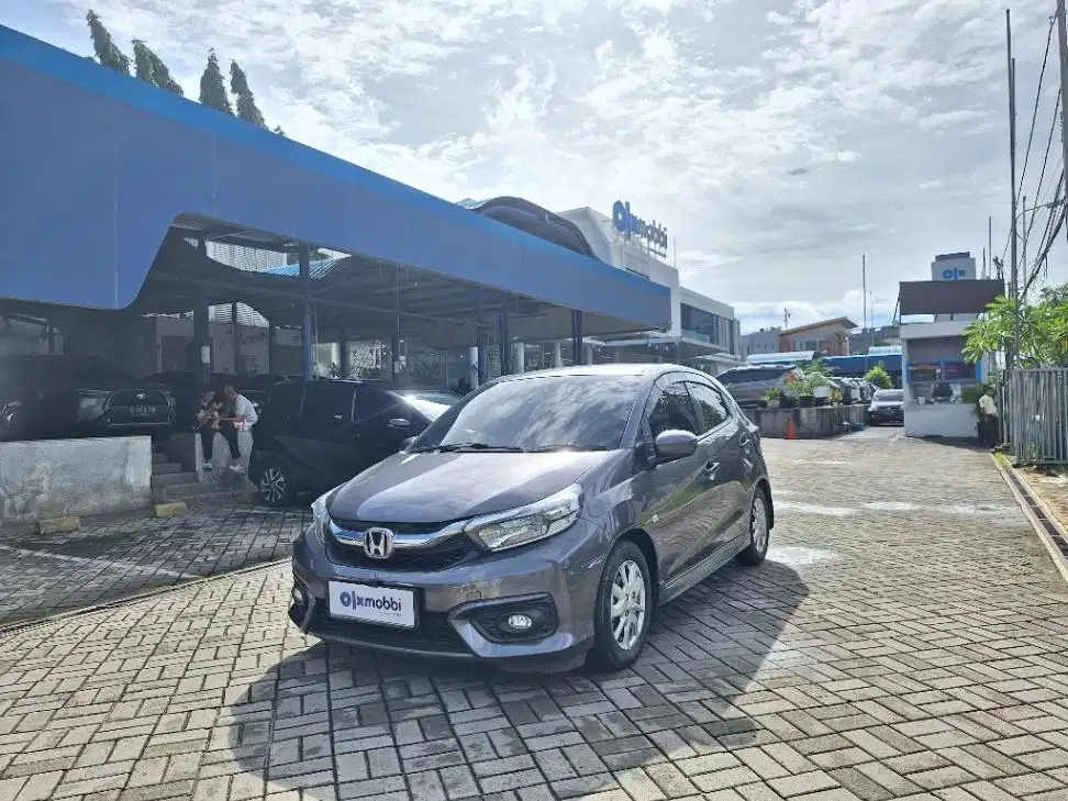 LOW DP Honda Brio Satya 1.2 E Bensin-AT 2022 RKQ