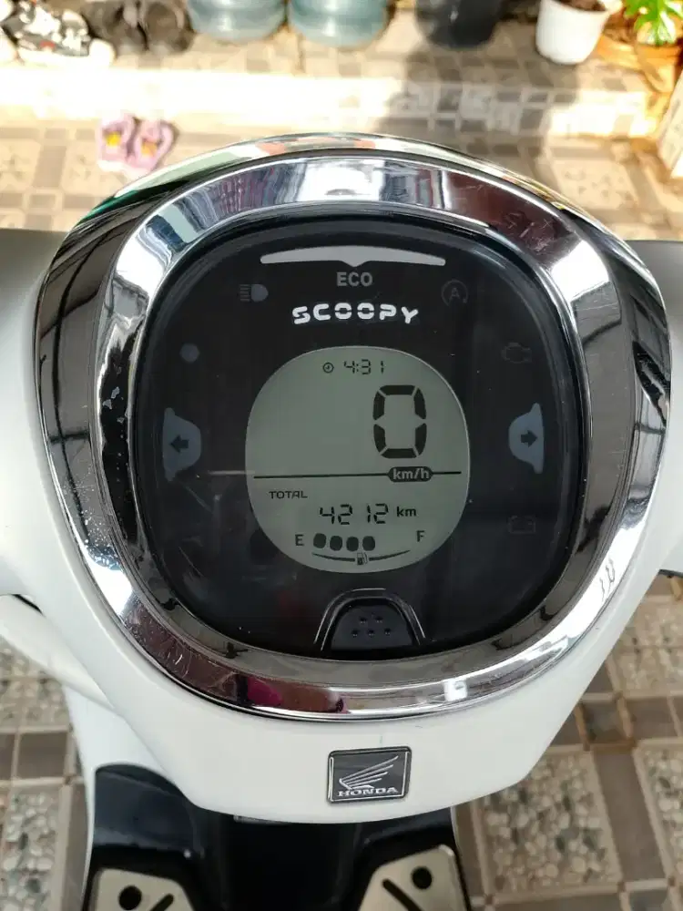Motor scoopy prestige 2025