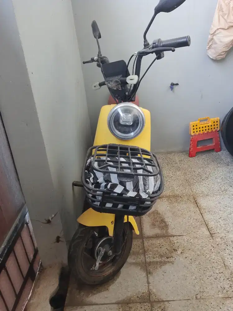Sepeda listrik uwinfly