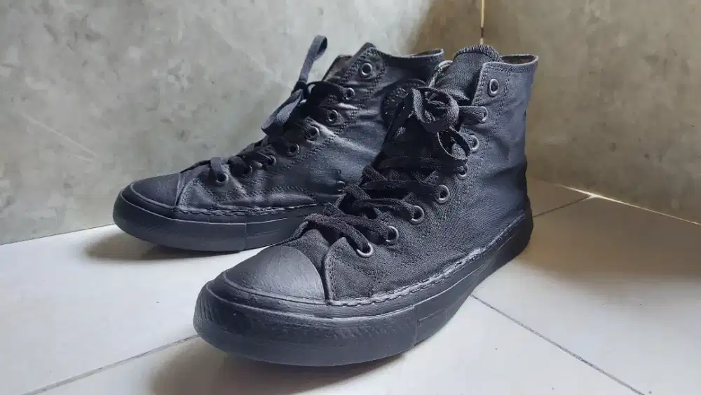 Sepatu Converse sz 43 Repaint Hitam