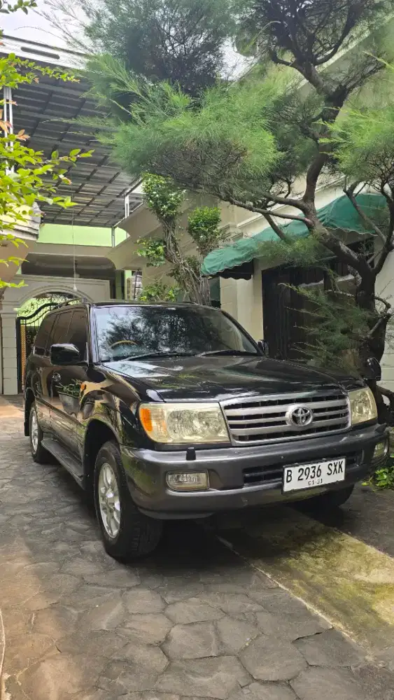 Toyota land cruiser vx100 diesel JDM 2005