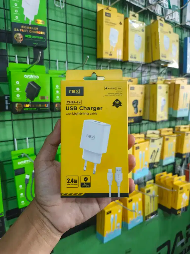 TRAVEL CHARGER LIGHTNING REXI CH24-Ls