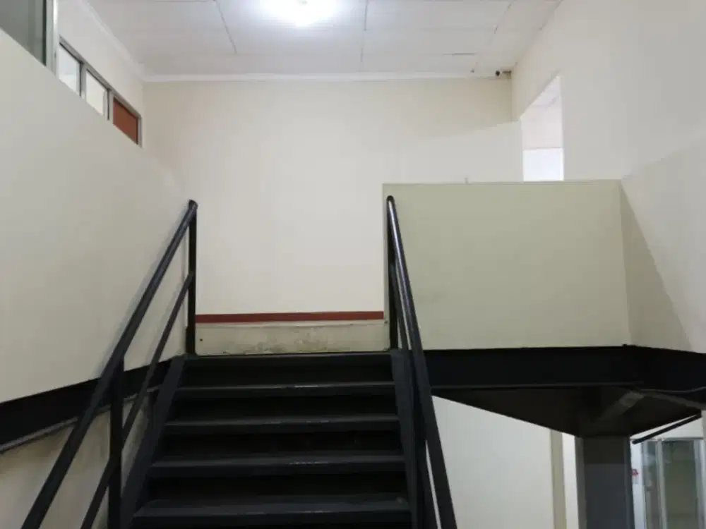Disewakan Gudang  12x28 Di komplek pergudangan Cakung Jakarta Timur