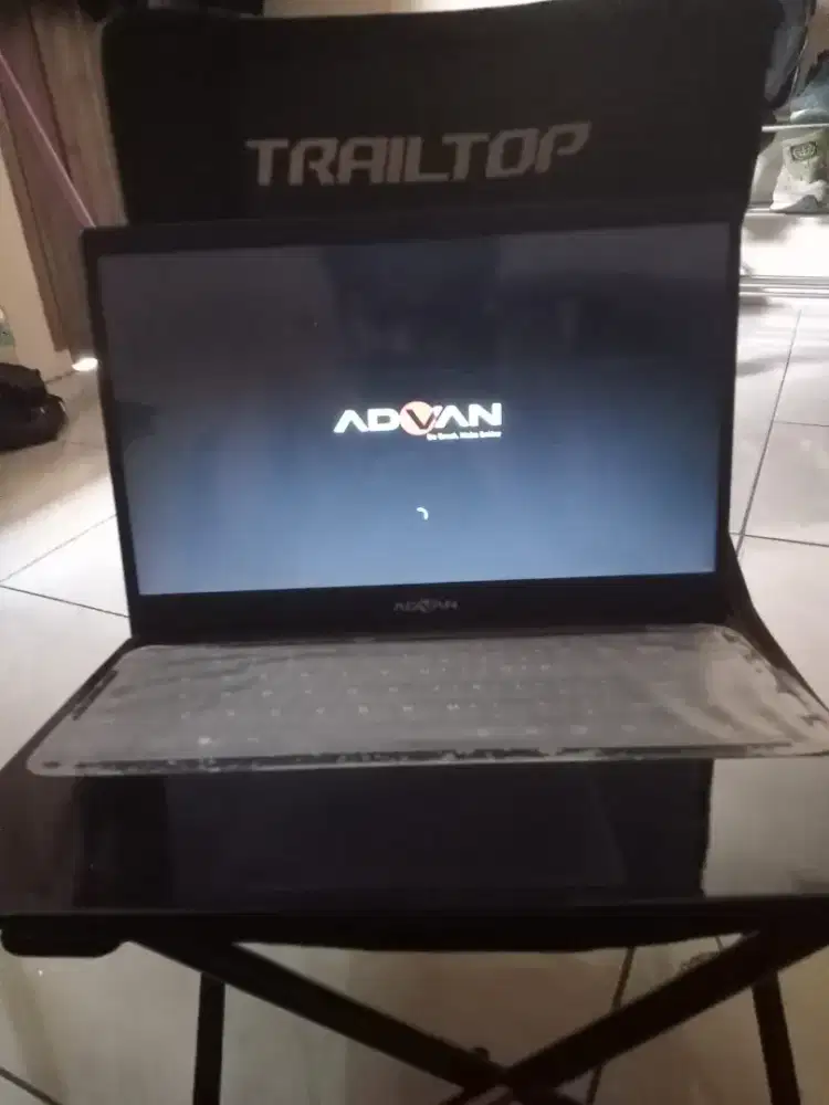 Jual santai | Laptop Advan SG14S01A