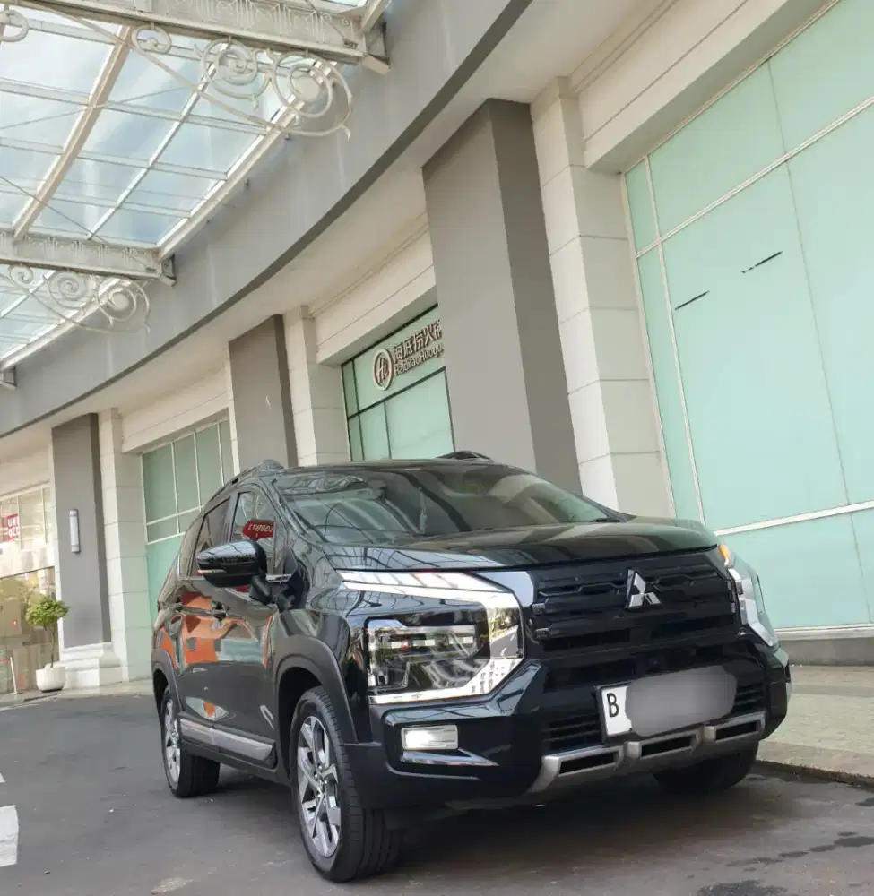 Xpander cross Premium  AT Facelift 2023