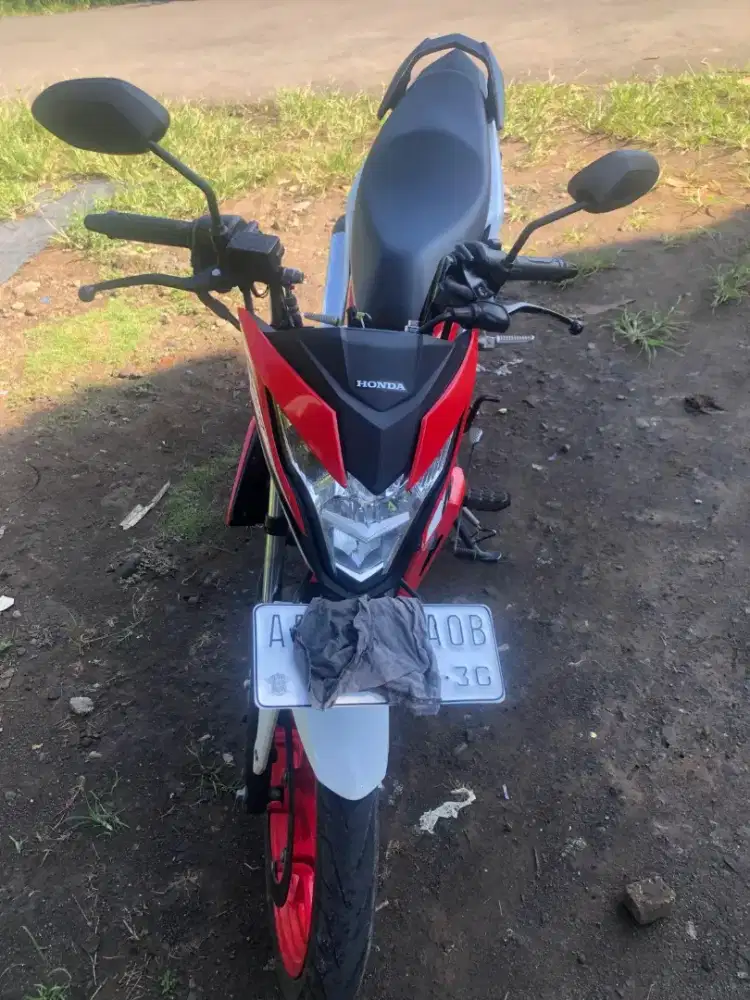 Dijual motor bekas seperti baru