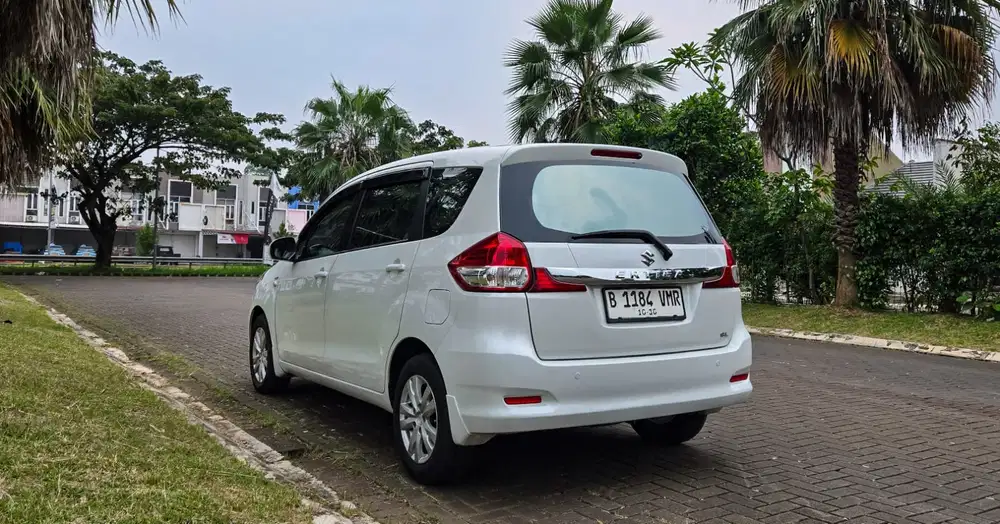 Suzuki Ertiga 2015 Bensin