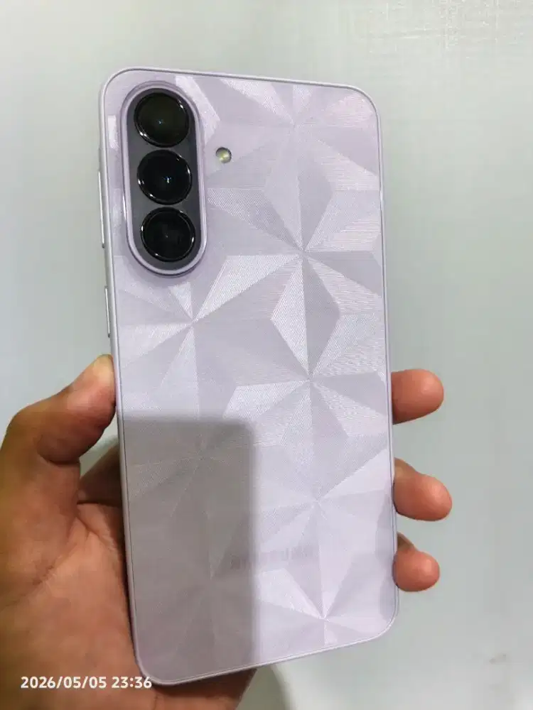 Samsung Galaxy A37 5G ram 8+8/256gb
