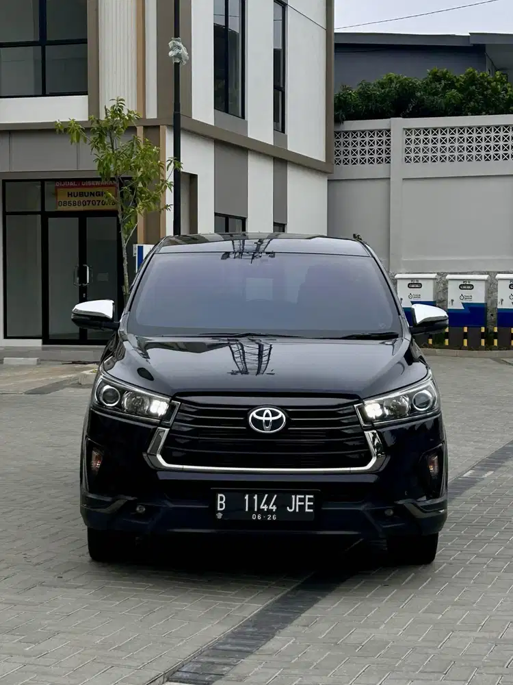 Termurah!!! Innova Venturer Diesel 2.4 2021 Hitam