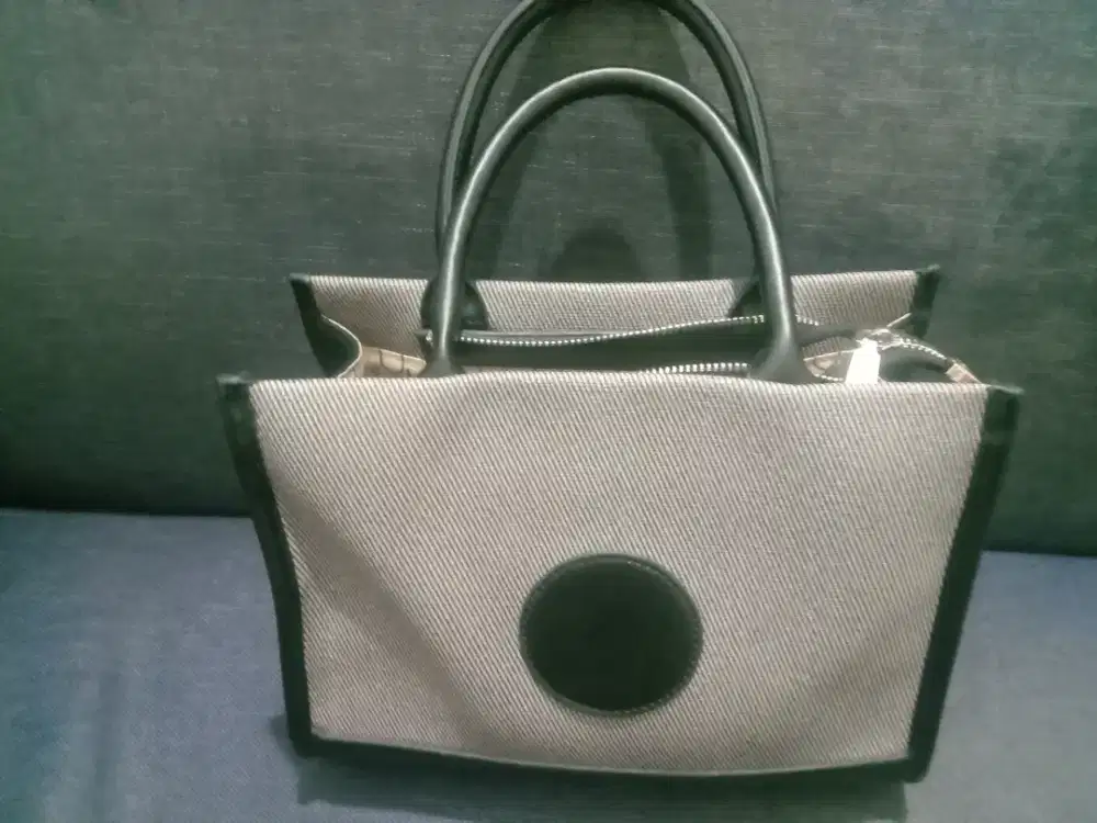 Jual tas second merk Les Femmes