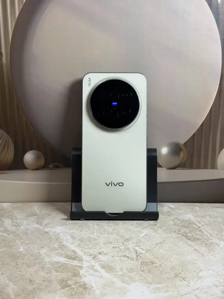 Vivo x300 pro 16/512gb garansi november 2027
