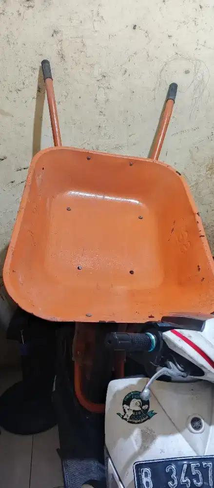 Gerobak proyek merek sgm