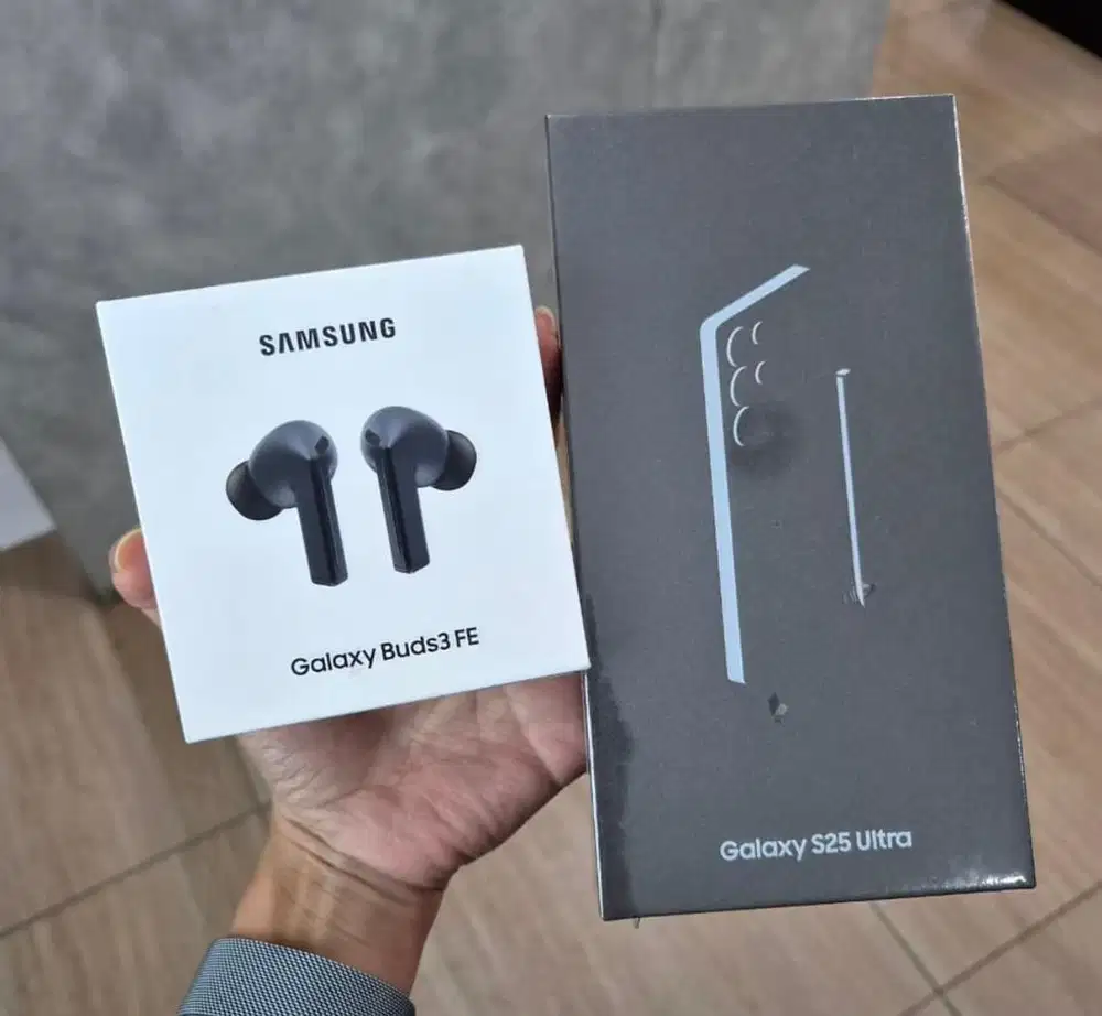 Cuma hari ini Samsung Galaxy S25 Ultra Free Galaxy Buds3 FE Segel