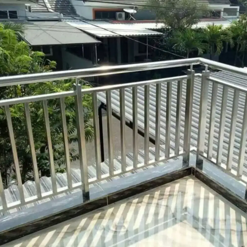 Balkon stainless minimalis 12