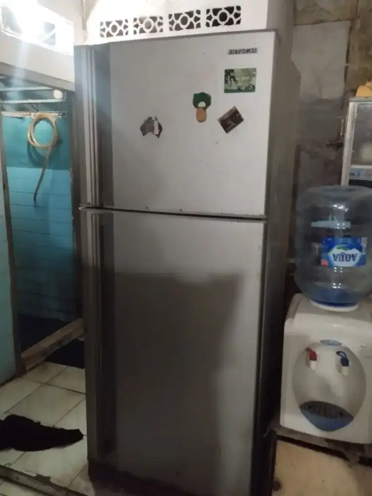 Kuliah besar 2pintu