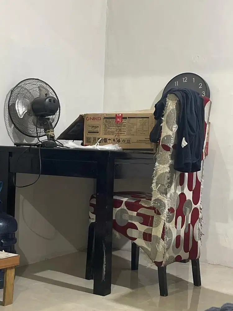 meja makan set dpt bonus