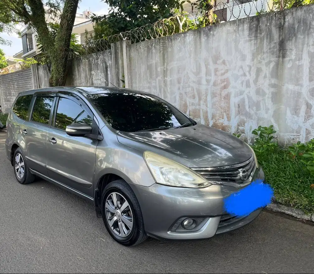 Grand Livina XV 2017 AT Istimewa – Tangan Pertama – Siap Pakai