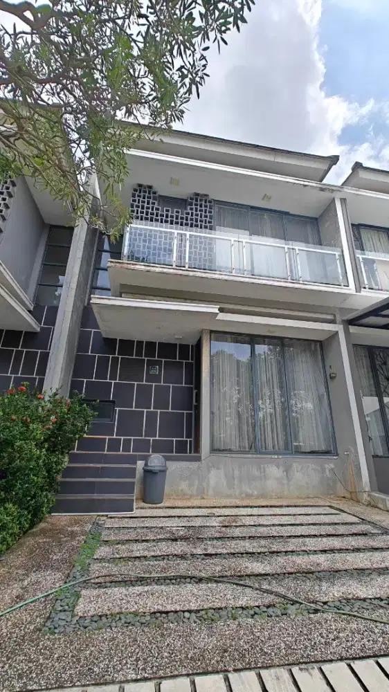 Rumah Golden Park Serpong Cisauk Dijual Cepat Murah Minimalis