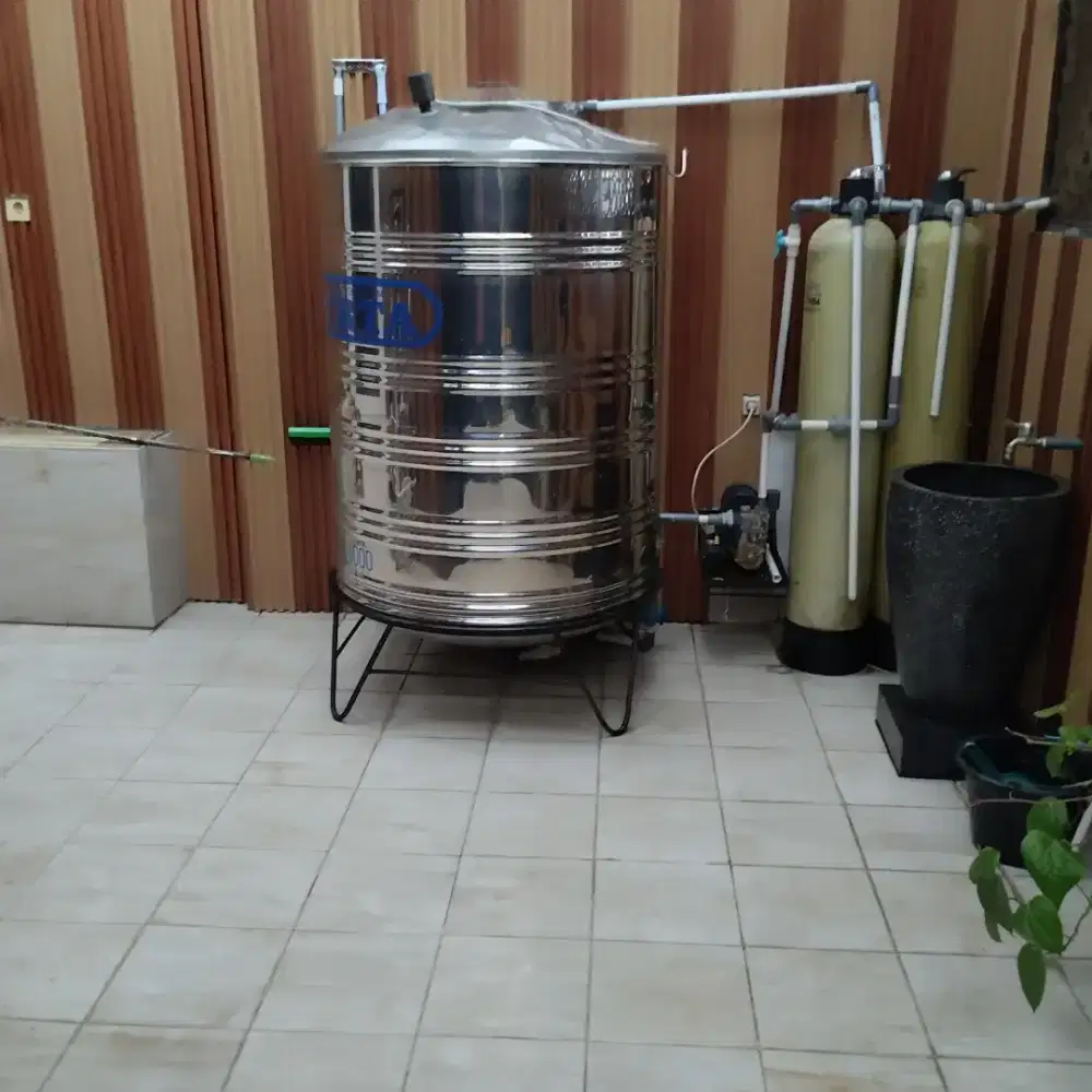 Jasa Cuci Kuras Toren Air Dan Servis Pipa Kran Mampet