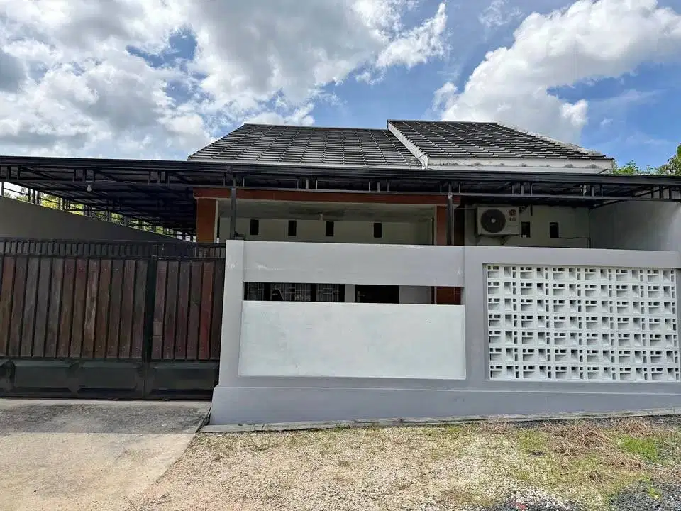 Dijual rumah Jl. Karang Anyar 2 Komplek Balitan X