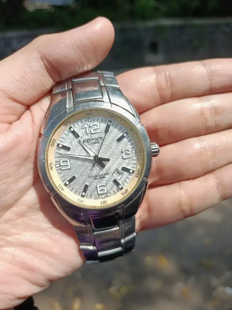 Jam tangan casio edifice second