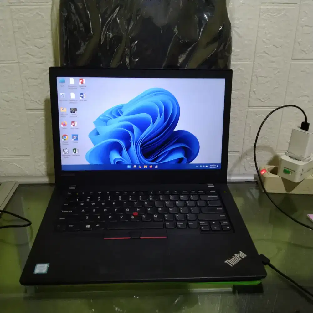 Lenovo thinkpad t470 core i5 ram 8gb ssd 256gb fhd normal