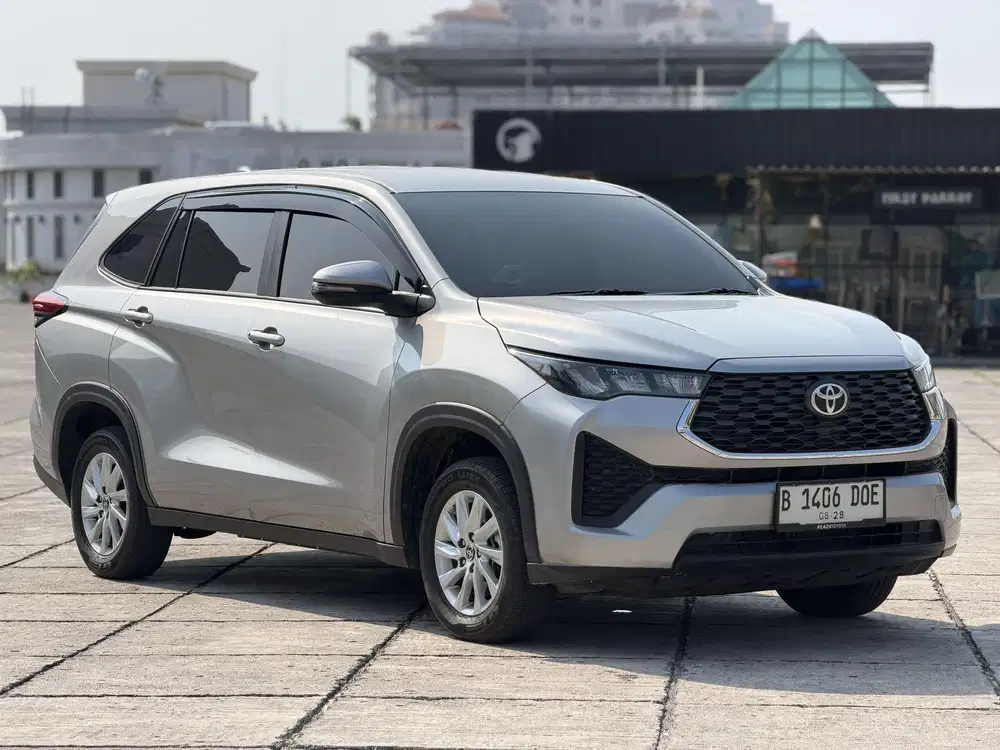 Toyota Innova Zenix 2.0 G AT 2023 Tangan Pertama
