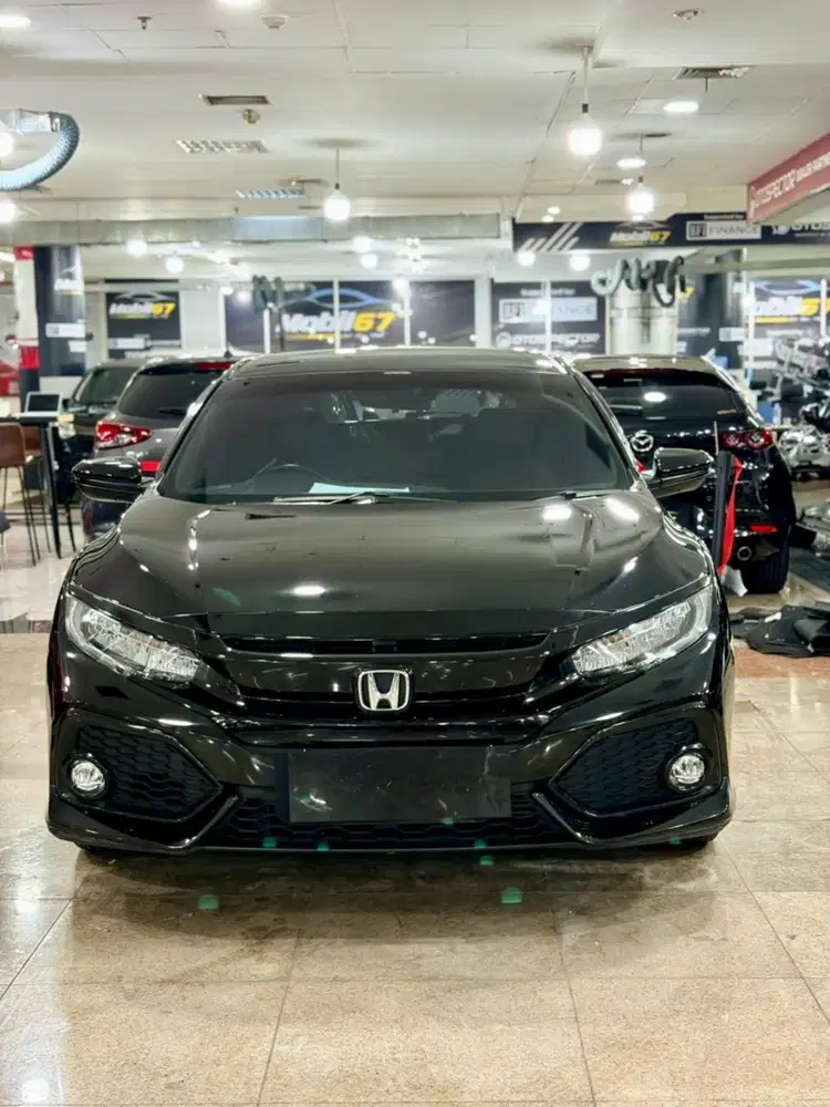 HONDA CIVIC E 1.5 E HATCHBACK 2018 AT