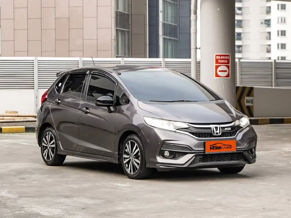 Jazz RS AT 1.5 2019 ABU ABU