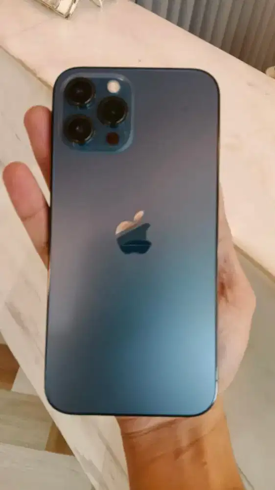 iPhone 12 pro max 128 ibox