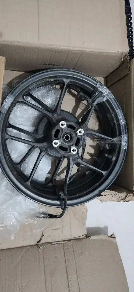 Velg honda beat