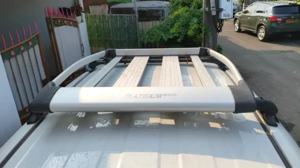 Roof rack mobil