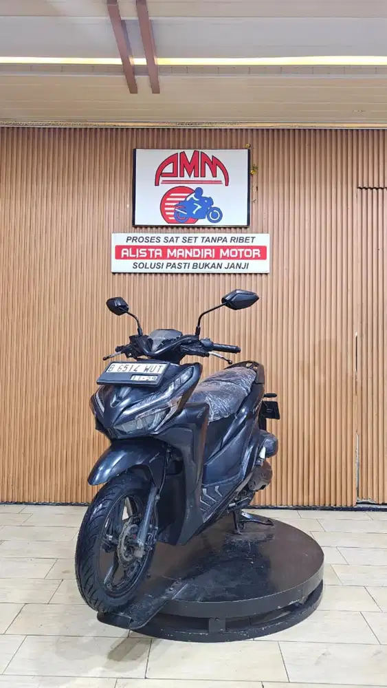 VARIO 150 EXCLSV 2019 CASH / KREDIT ALISTA