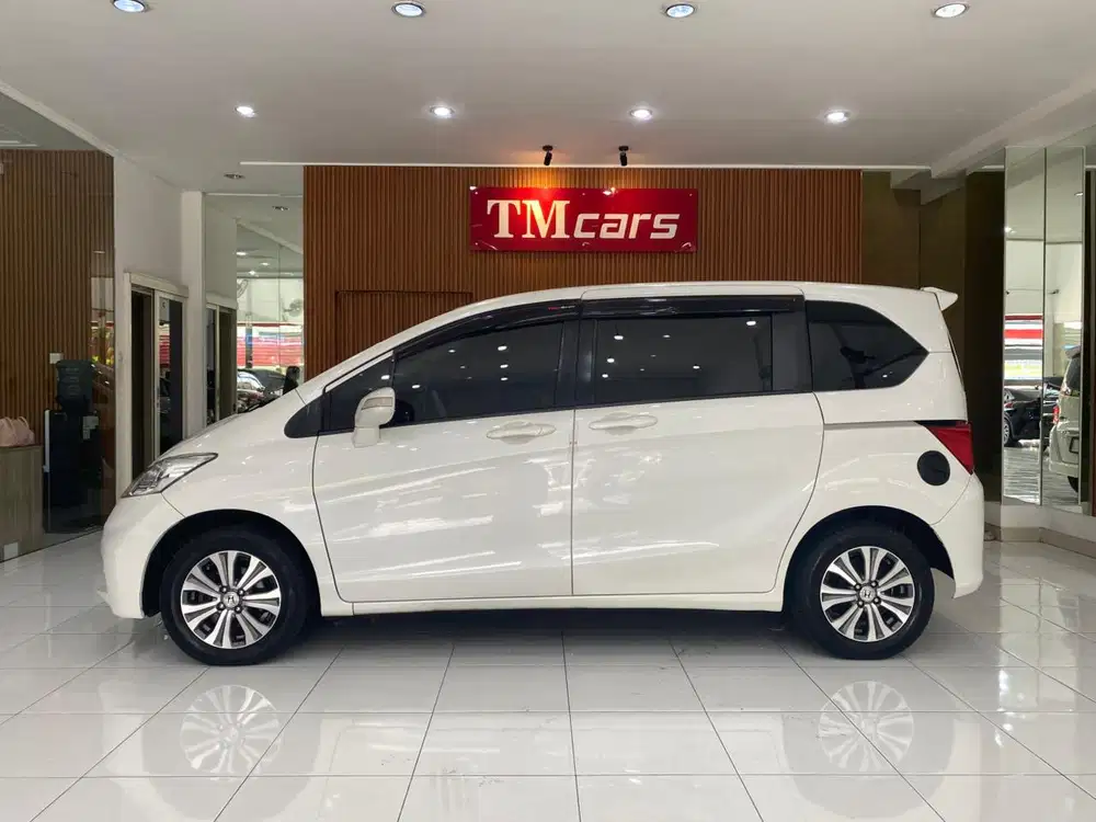 Honda Freed 2012 Bensin
