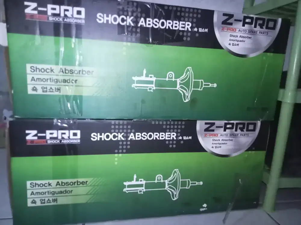 Shock absorber mobil