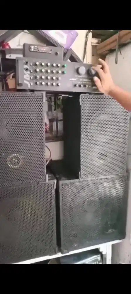 speaker untuk hajatan dll