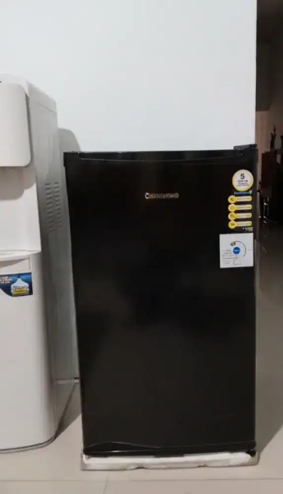 KULKAS 1 PINTU CHANGHONG BEKAS GARANSI