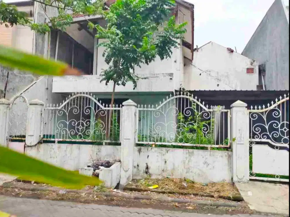 MURAH‼️Hitung Tanah, Rumah Luas di Pagesangan