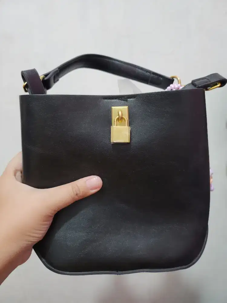 Tas orayyy mangga black