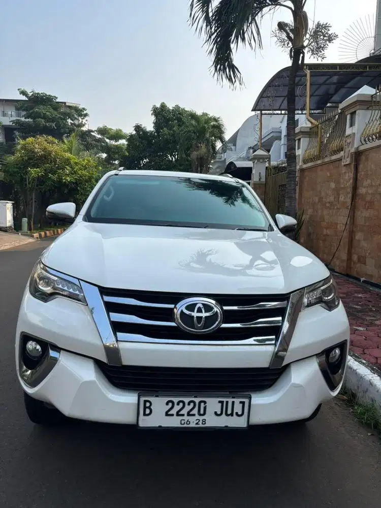 Fortuner Bekas VRZ 2018 Kondisi Prima
